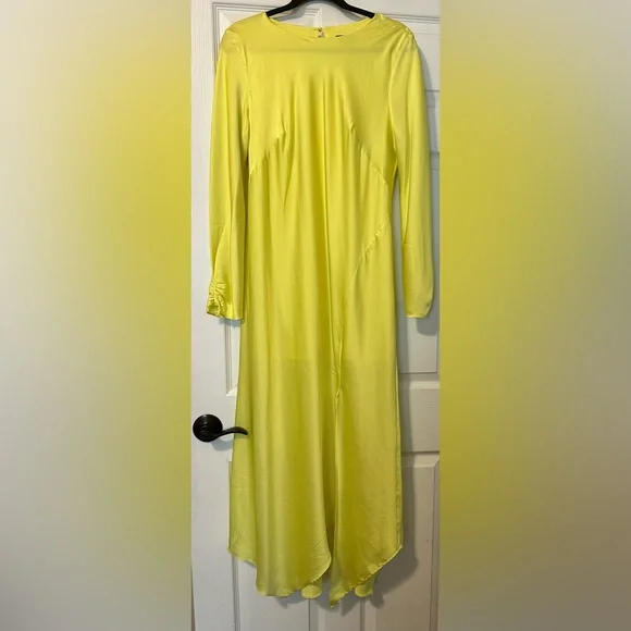 Satin Maxi Dress With Slit - Picture 3 of 5